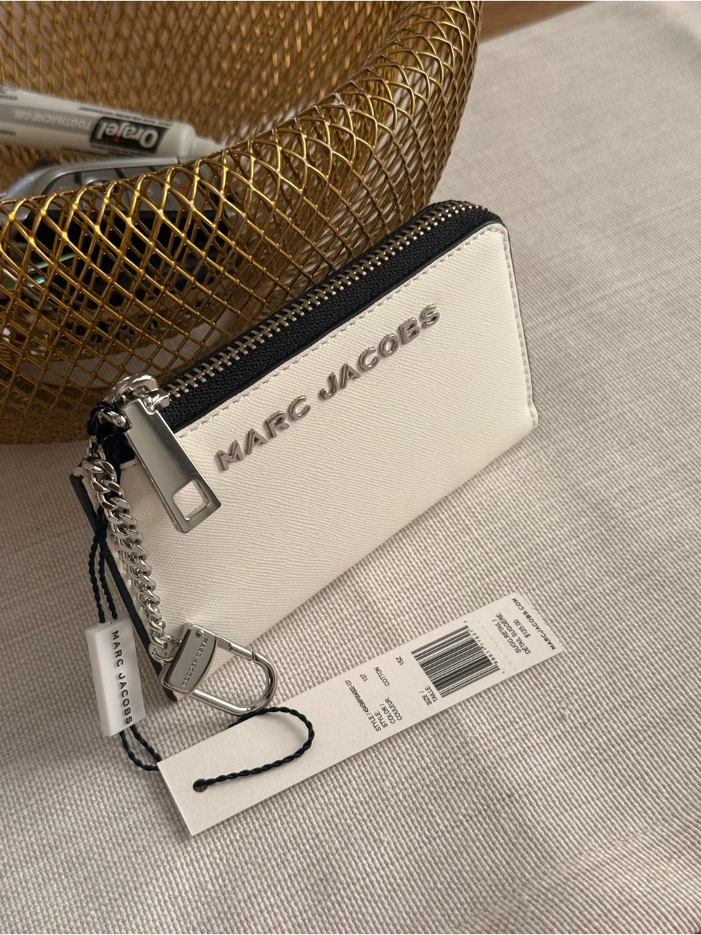 Marc Jacobs White Leather Zip Card Pouch with Silver Hardware